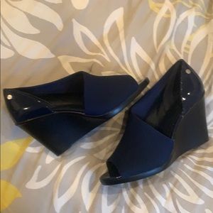 Navy blue two tones mat and patten leather